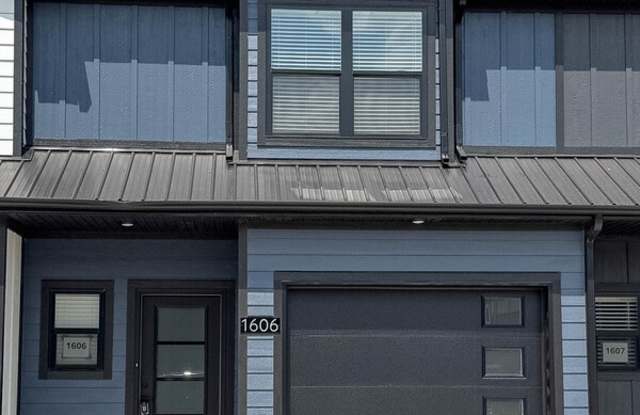 1606 Jonathan Wade Circle - 1606 Jonathan Wade Circle, Clarksville, TN 37043