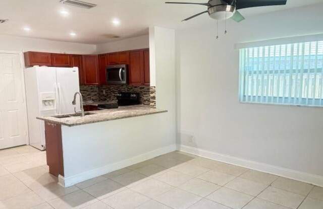 2301 114th Avenue NW 1, Coral Springs, FL 33065 - 2301 Northwest 114th Avenue, Coral Springs, FL 33065 2301 114th Avenue NW 1, Coral Springs, FL 33065 - 2301 Northwest 114th Avenue, Coral Springs, FL 33065