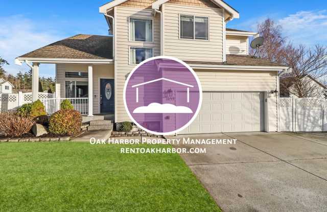 3 Bed 2.5 Bath - Dog Friendly - NAS Whidbey - 1099 Northwest Redwing Drive, Oak Harbor, WA 98277