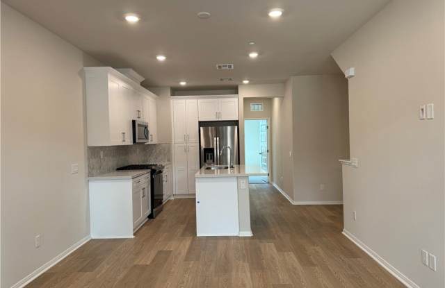 2719 Crozier Court Gallery 2