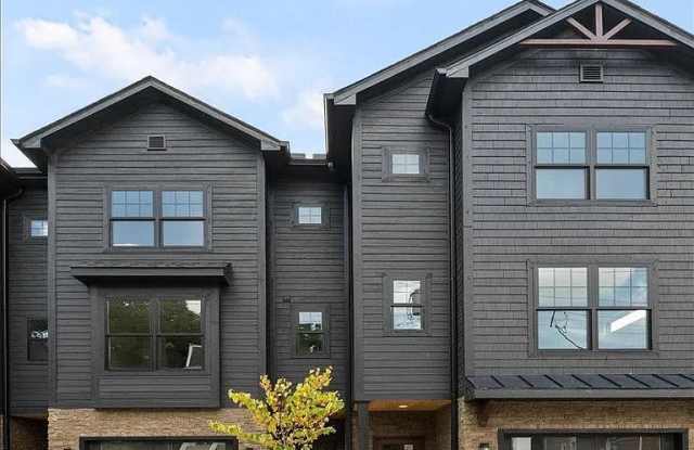 962 Windsor Street photos photos