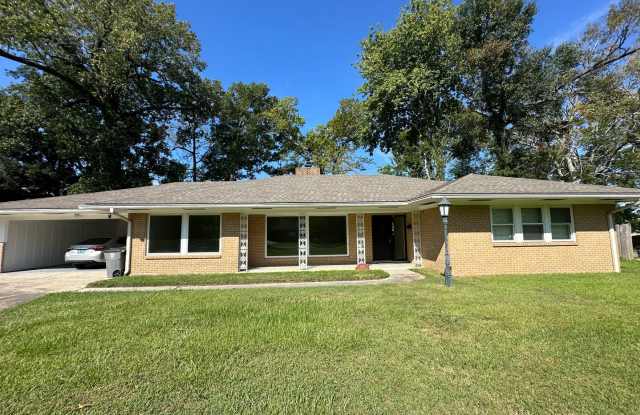 3BR 2BA Brick House photos photos