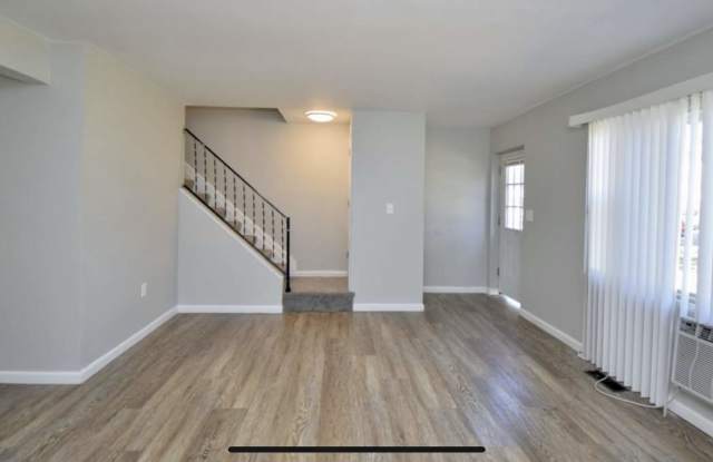 1391 A West Galbraith Rd - 2 - 1391 West Galbraith Road, North College Hill, OH 45231