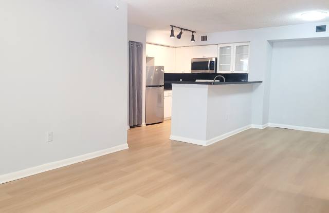 12112 Saint Andrews Pl Apt 210 Gallery 1