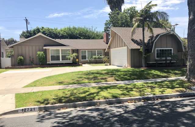 Rossmoor Home! Los Al Schools! Ready to Move In! 3 Bed 2 Bath! photos photos