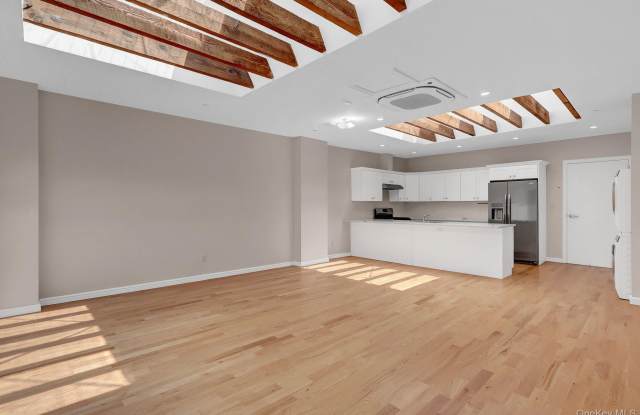 136 Rockaway Avenue photos photos