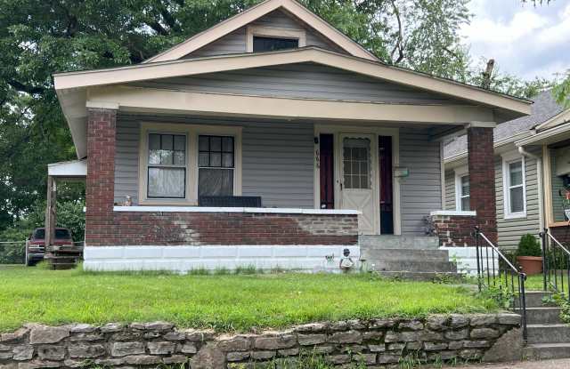 666 Eastlawn Avenue photos photos