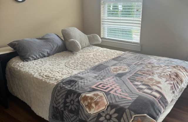 2328 Oakland Trail Way photos photos 2328 Oakland Trail Way photos photos