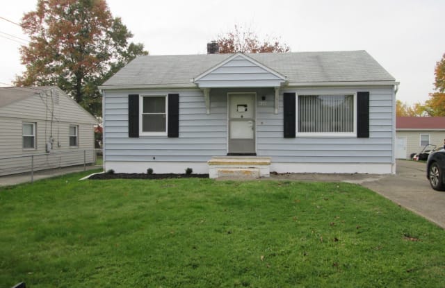 820 Lincoln - 820 Lincoln Avenue Southeast, Girard, OH 44420