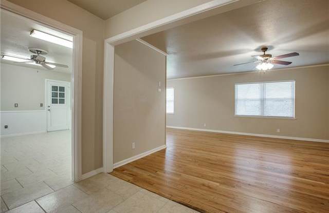 3412 Creston Avenue Gallery 2