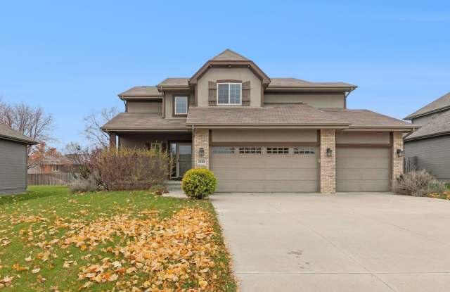 Spacious 5 Bedroom in Great Millard West Location!! - 5508 South 165th Street, Douglas County, NE 68135