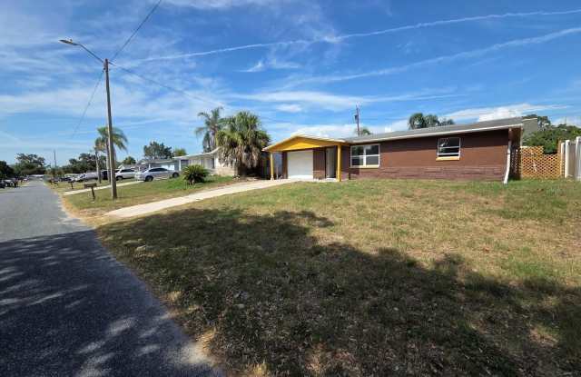 4645 IRENE Loop photos photos