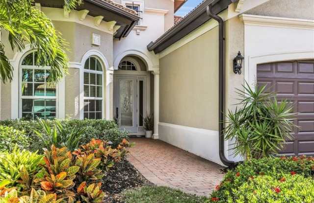7864 Valencia Ct Gallery 3