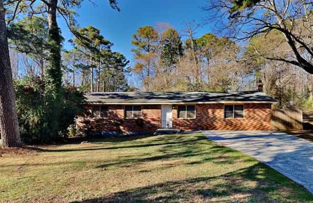 2596 Oak Circle - 2596 Oak Circle, Clayton County, GA 30294