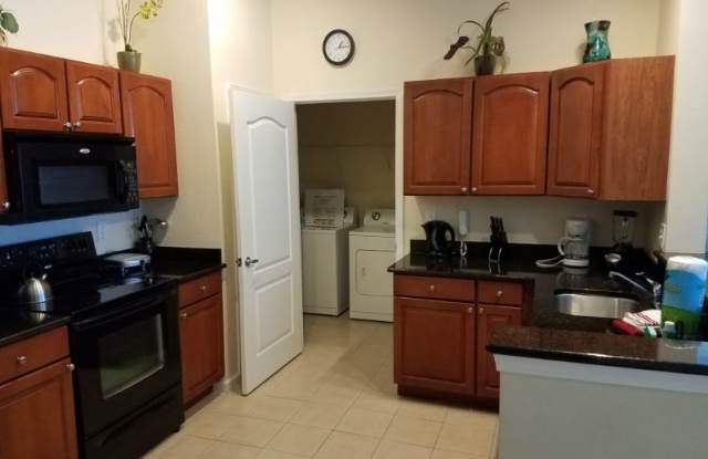 5259 Cane Island Loop 402 Gallery 2