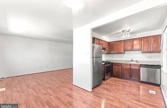 13093 BLAKESLEE DRIVE photos photos