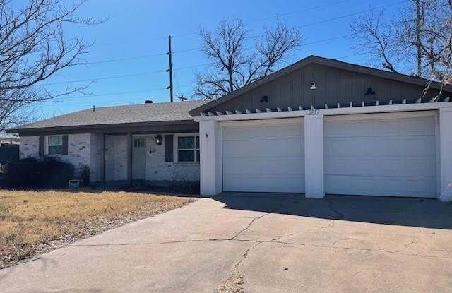 2817 S 38th Street photos photos