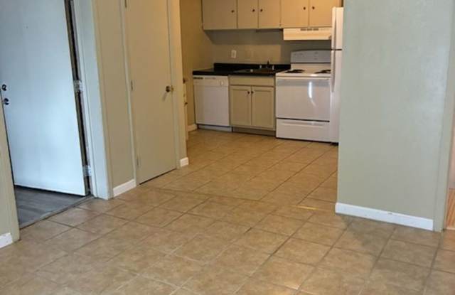 Gravois Apartments LLC Gallery 2