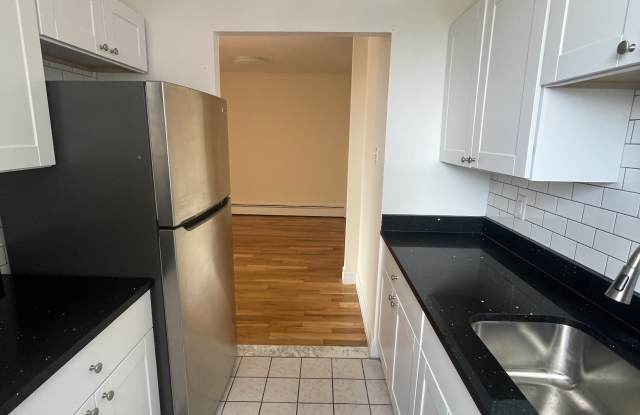 2744 Johnson Ave photos photos