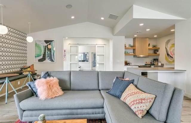 Rosewood Apartments Gallery 2