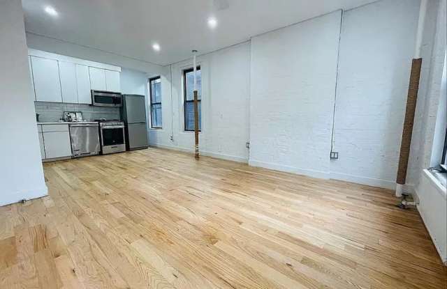 250 Mulberry Street - 250 Mulberry Street, New York City, NY 10012