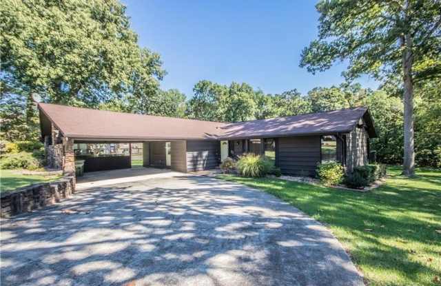 403  S 37th  ST photos photos
