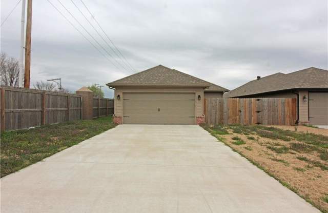 4007  SW Capstone  AVE Gallery 2