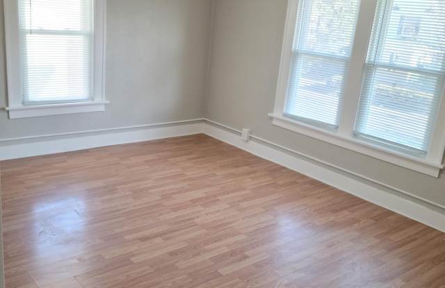 2023 Miami Street - D - 2023 Miami Street, South Bend, IN 46613