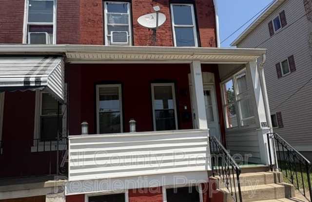 32 Dresden Ave. photos photos