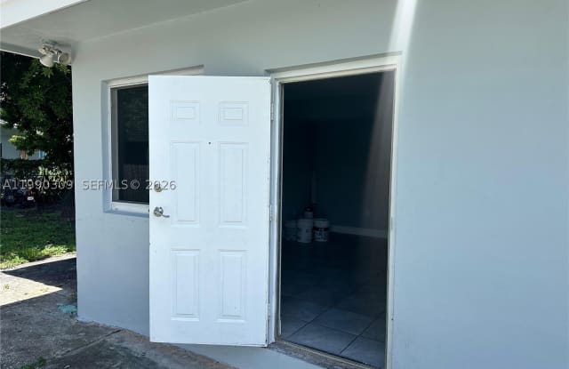 6801 NW 2nd Ct Gallery 2