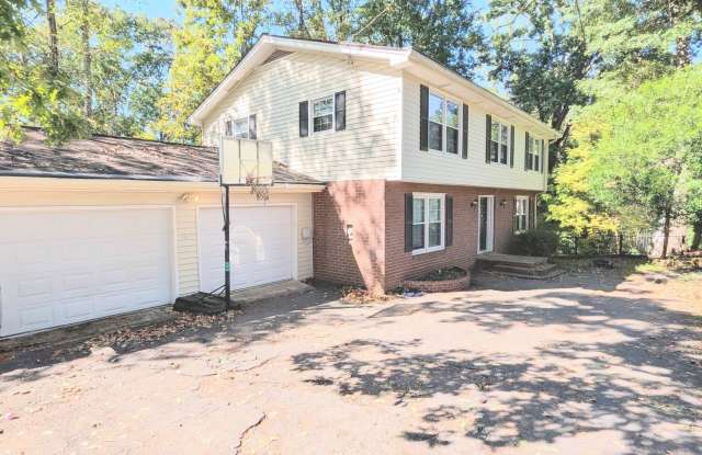 5584 Benton Woods Drive Northeast - 1 Gallery 2