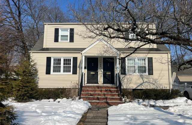 195 Godwin Avenue 1st Fl photos photos