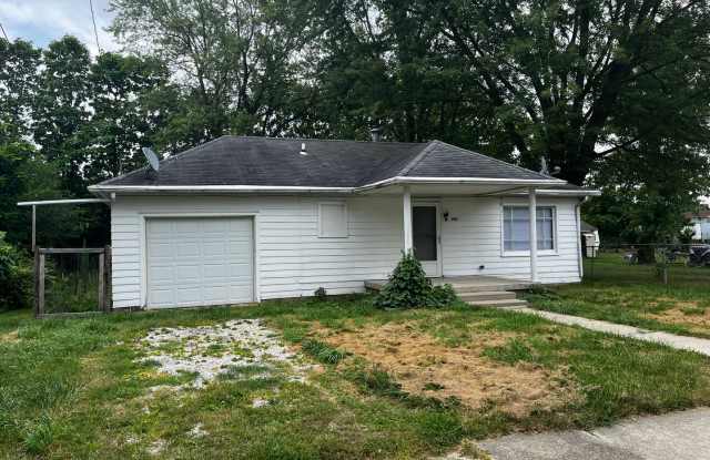 Large 2 Bedroom home with a Garage photos photos Large 2 Bedroom home with a Garage photos photos