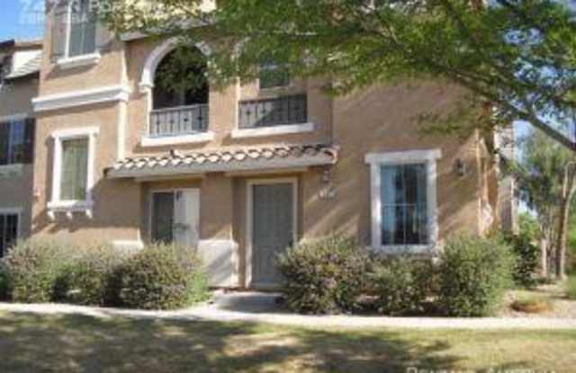 747 N Port Dr - 747 North Port Drive, Gilbert, AZ 85233