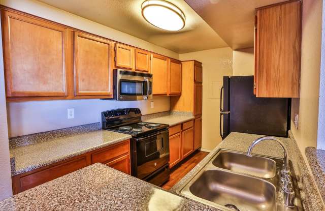 Citi Lights Apartment Homes Gallery 1