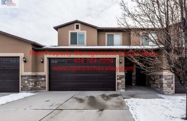 144 E 745 S Gallery 2