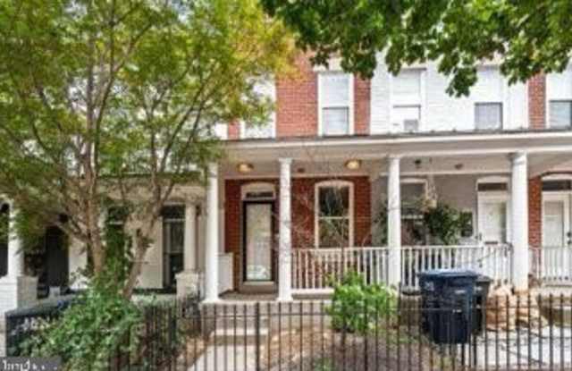 424 OAKDALE Place NW photos photos