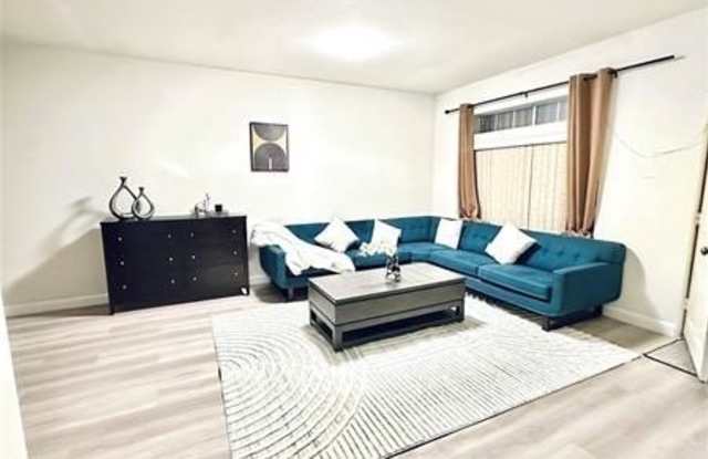 1540 New Avenue photos photos