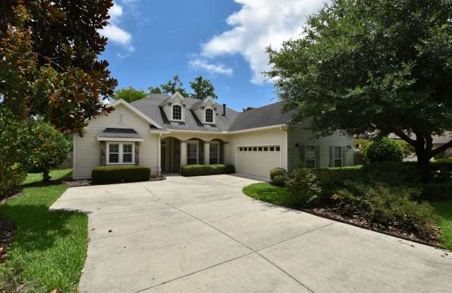 Stunning 3-Bedroom Home in Gainesville's Prime Location - 2803 Southwest 92nd Terrace, Alachua County, FL 32608