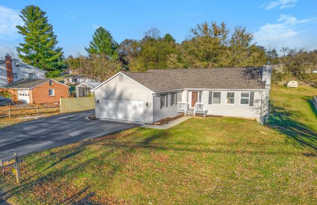 342 Orchard DR - 342 Orchard Drive, Daleville, VA 24083