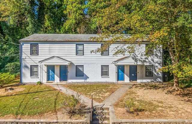 2 bedroom/1.5 bathroom townhome in Ardmore photos photos