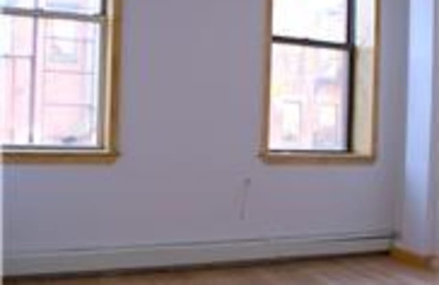 116 Stanton Street Gallery 4