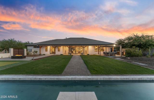 2500 LUPINE Lane Gallery 3