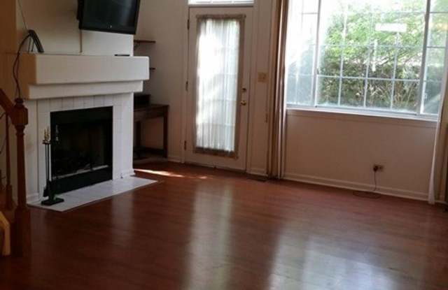 141 E Lake Ridge Drive Gallery 2