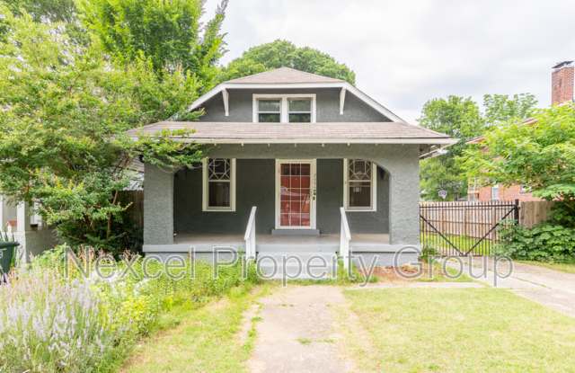 2004 Walker Ave., photos photos