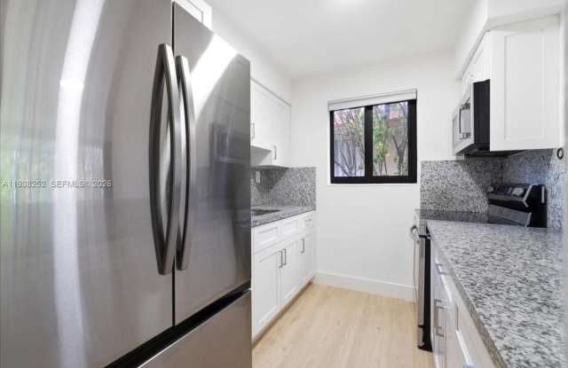 3522 SW 25th Street 3522, Miami, FL 33133 photos photos