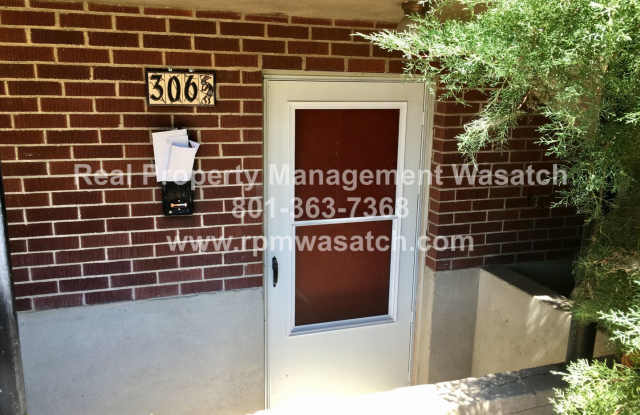 Check out This 2 Bedroom 1 Bathroom Salt Lake City Duplex - 306 North 200 West, Salt Lake City, UT 84103
