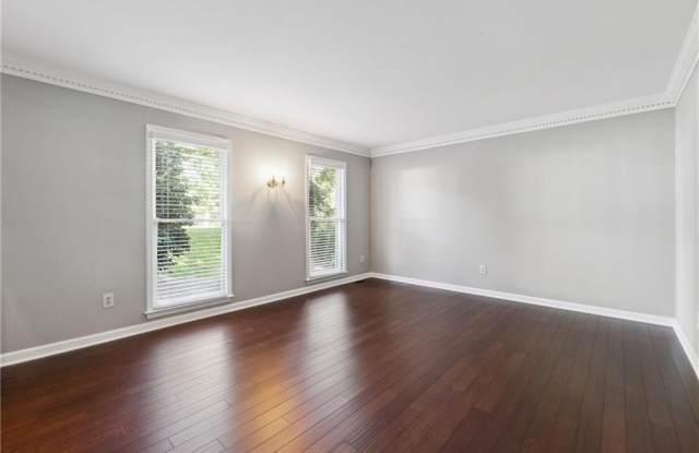 3761 Ridge Road SE Gallery 4
