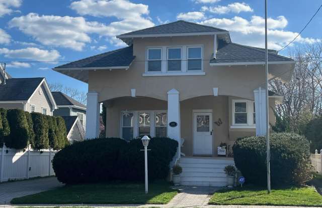 111 Sea Girt Avenue - 111 Sea Girt Avenue, Manasquan, NJ 08736