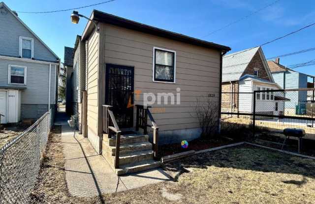 5539 Claude Avenue Rear photos photos